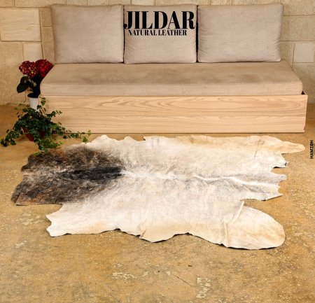 جاعد من الجلد الطبيعي